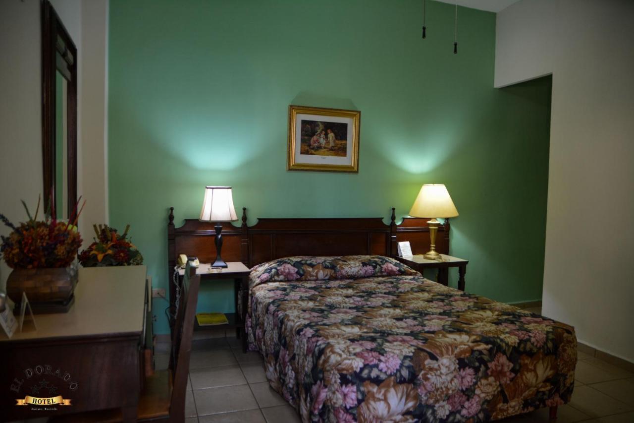 Hotel El Dorado Sabinas ภายนอก รูปภาพ